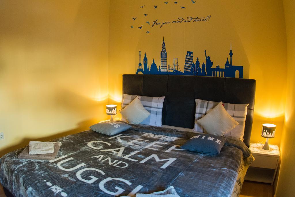 Apartment Giro Загреб Экстерьер фото