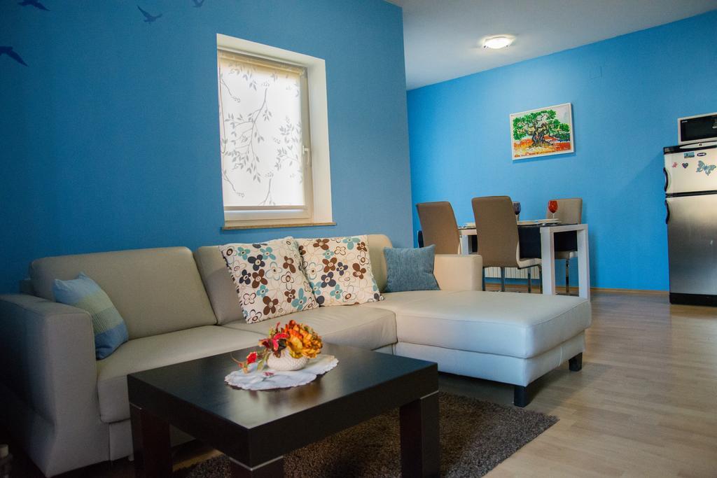Apartment Giro Загреб Экстерьер фото