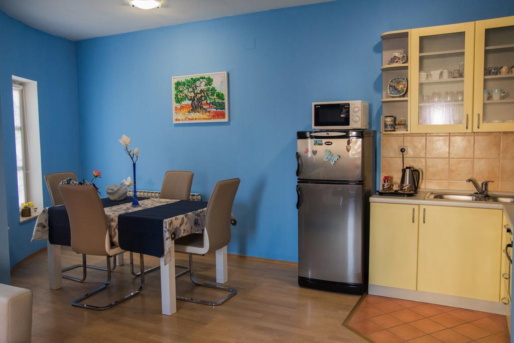 Apartment Giro Загреб Экстерьер фото