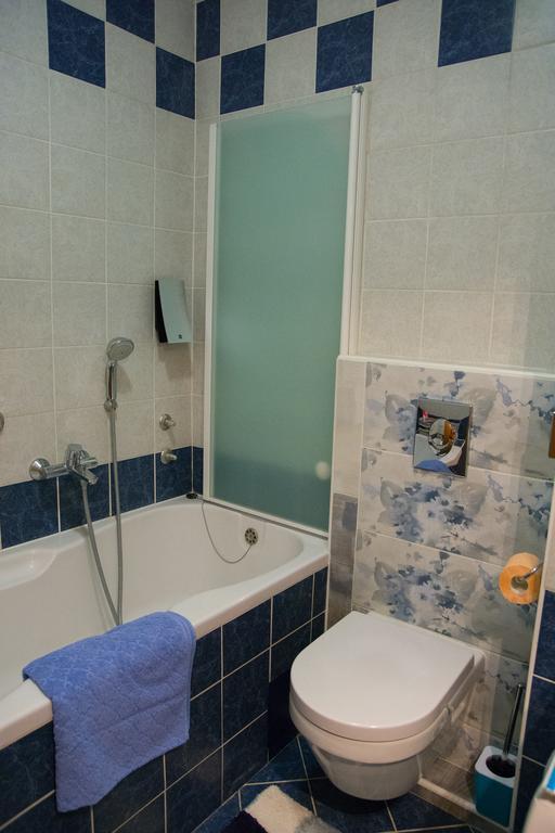 Apartment Giro Загреб Экстерьер фото